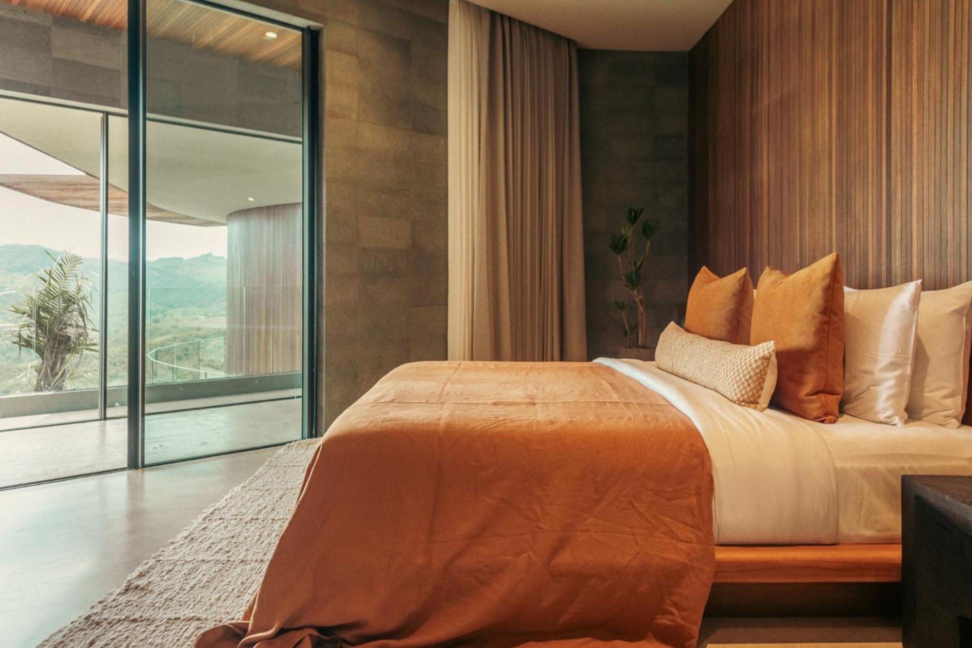 Hotel Tampah Hills Selong Belanak Exterior foto